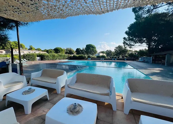 Apartment Cala Rossa T2 Neuf A 800 M De La N 81